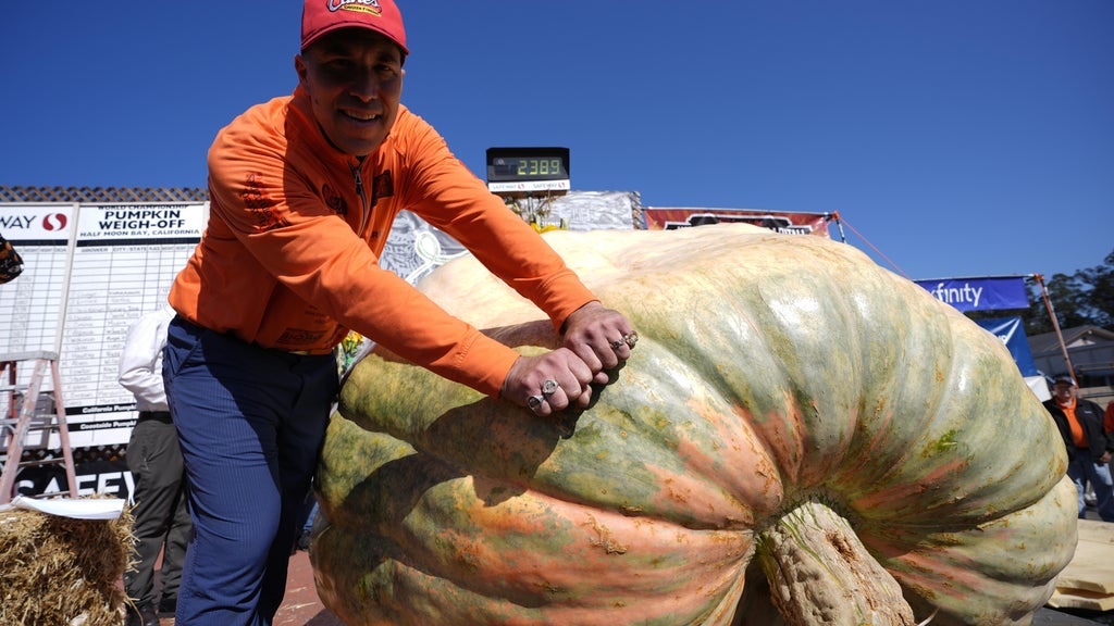 Anoka County pumpkin grower wins California title for 5th time in 7 years — WCCO / CBS Minnesota, Tarpon Springs Arts news