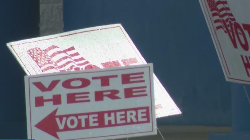 Coral Gables voters to pick new mayor, decide term length for mayor in November — CBS Miami, Tarpon Springs Government news
