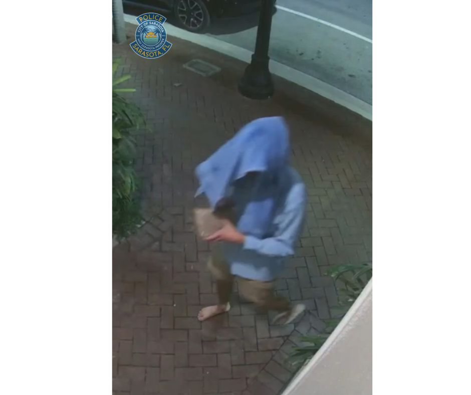 Man arrested for throwing brick, shattering glass at Jewish synagogue: Sarasota police — WFTS ABC Action News Tampa
