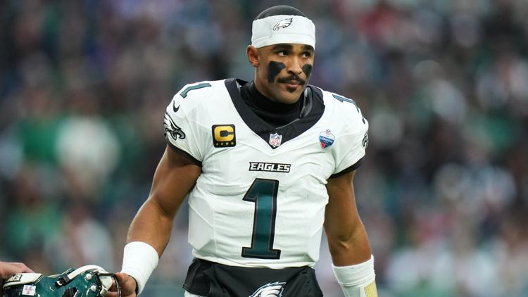 NFL and players' union working together to review the handling of Jalen Hurts' blood clot diagnosis — WTSP Sports Tampa Bay, Tarpon Springs Sports news