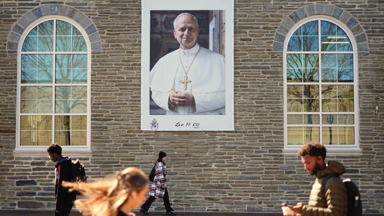 The pope's alma mater is a basketball powerhouse. This week, Villanova opens their season near the Vatican. — Tarpon Springs Schools news
